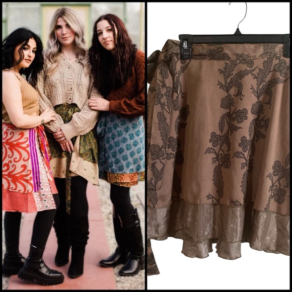 Darn Good Yarn Sari Silk Mini Reversible Wrap Brown Floral Mix Print Skirt 4-12 - Picture 1 of 15